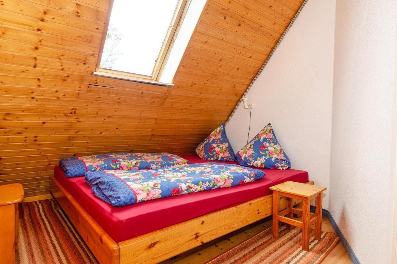 3-R-Ferienwohnung-Fuer-4-Personen-In-Schaprode-Auf-Ruegen-Zi3 Exterior photo